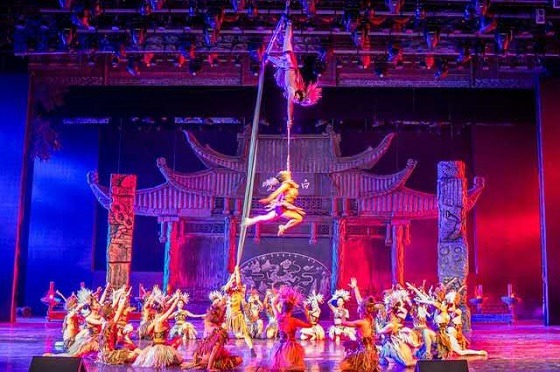 charming-xiangxi-show-2